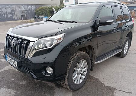 Toyota Land Cruiser 2.8 D-4D Executive Automatik Ex...