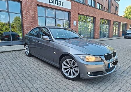 BMW 320d Top Gepflegt