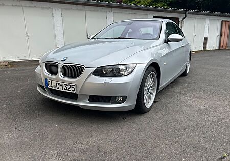 BMW 325i Coupé -
