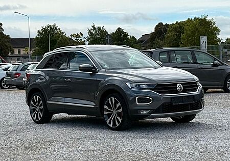 VW T-Roc Volkswagen Sport 4Motion 2.0i AUTOMATIK+LED+PANO+NAVI