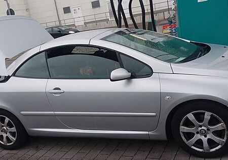 Peugeot 307 CC 135 Automatik 100kW -
