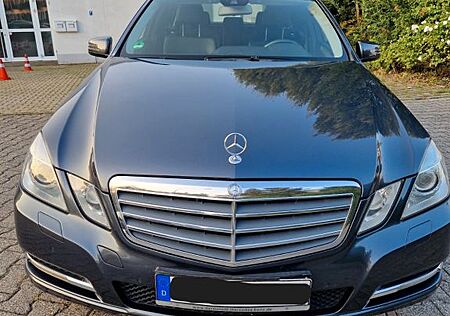 Mercedes-Benz E 350 CDI 4MATIC T model