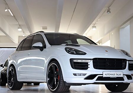 Porsche Cayenne Turbo TECHART/Pano/Soft-close/Memory
