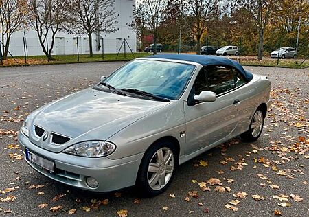 Renault Megane Cabriolet 2001, 1.4 16V