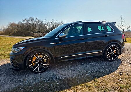 VW Tiguan Volkswagen 2.0 TSI OPF DSG 4MOTION R R