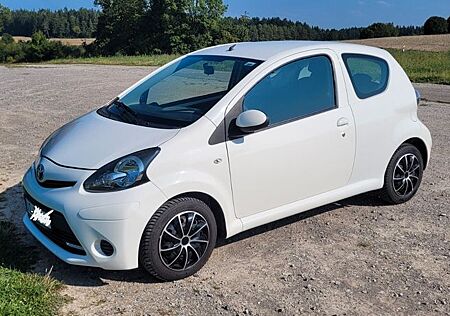 Toyota Aygo (X) Aygo 1,0 mit Klima/Navi/57Tkm/TOP