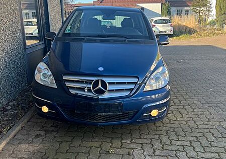 Mercedes-Benz B 200 CDI -
