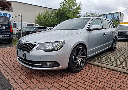 Skoda Superb Combi *BiXenon*Best Of Edition*