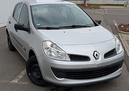 Renault Clio Authentique 1.2 16V Eco2 55kW Authentique