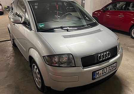 Audi A2 1.4TDI - 75PS Silber TÜV 11/26