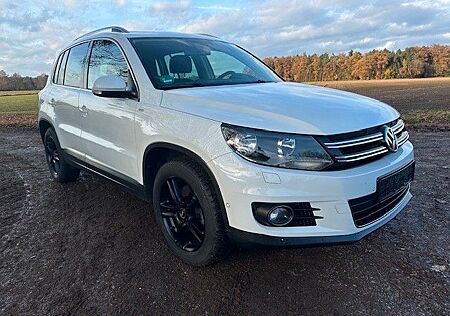 VW Tiguan Volkswagen 1.4 TSI CUP Sport & St...