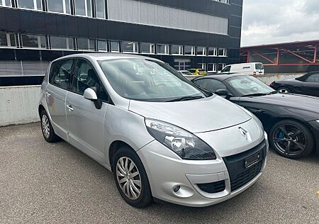 Renault Scenic Bose Edition 2.0 16V 140 CVT