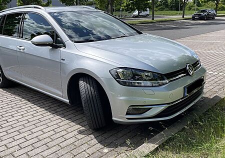 VW Golf Volkswagen 1.6 TDI Join Variant Join