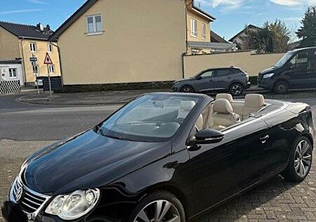 VW Eos Volkswagen - LEDER,NAVI,SITZHEIZ,LM",SEHR GEPFLEGT