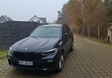 BMW X5 xDrive45e -