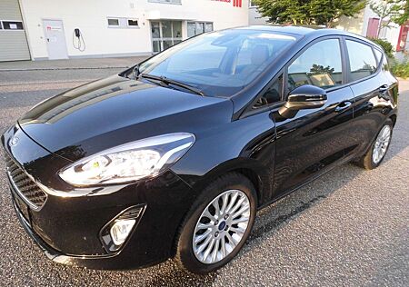 Ford Fiesta Cool & Connect motor 43tkm