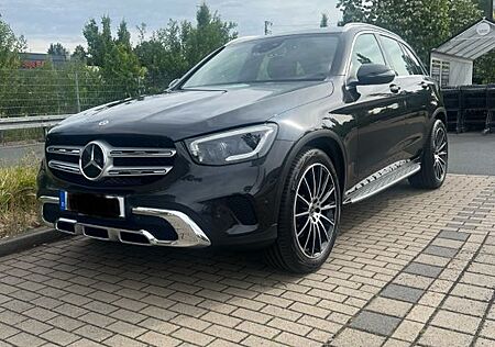 Mercedes-Benz GLC 220 d 4MATIC Burmester Leder JS Garantie