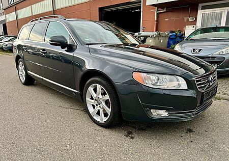 Volvo V70 D4 Momentum Aut. LEDER+NAVI+RADAR+CAM+ST.HZ