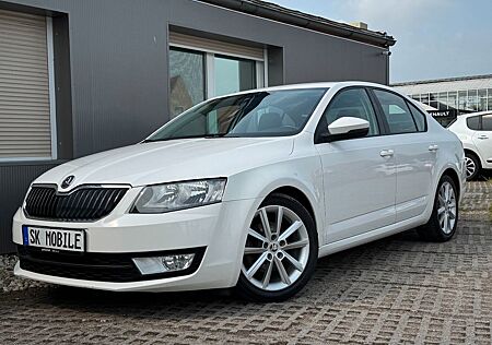Skoda Octavia Lim. Elegance KEYGO*NAVI*Blueto*TEMP*DAB