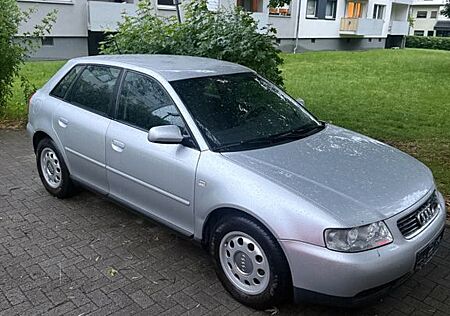 Audi A3 1.6 Ambiente Ambiente