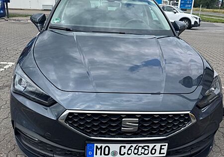 Seat Leon 1.4 e-HYBRID Xcellence Plus DSG Sportst...