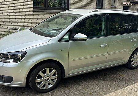 VW Touran Volkswagen 1.6 TDI CUP CUP mit Hubschwenksitz
