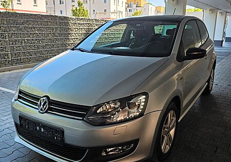 VW Polo Volkswagen *TÜV NEU*1.HAND*12M-GARANTIE*AUTOMATIK*