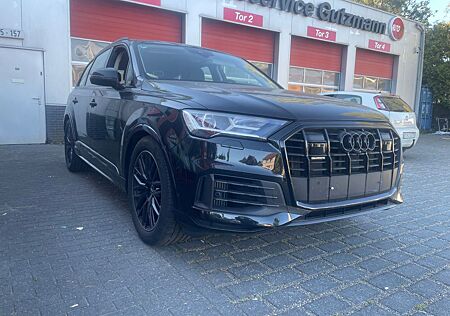 Audi Q7 55 TFSI quattro basis