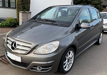 Mercedes-Benz B 180 CDI S-Tourer Sonderedition 2-Hand Top