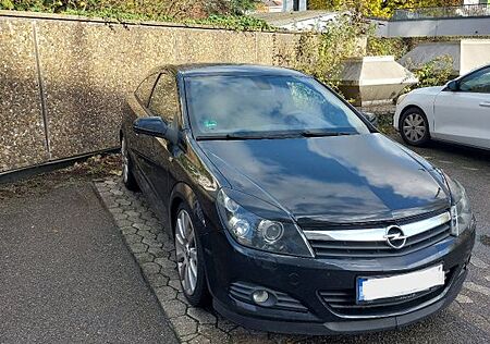 Opel Astra GTC