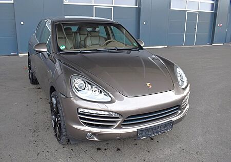 Porsche Cayenne Diesel,BiXen,Navi,Pano,StndH,Ahk,Pdc,22"