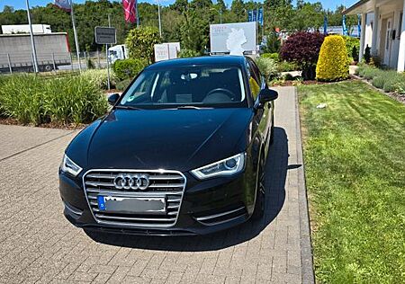 Audi A3 2.0 TDI Sportback 1.Hand !