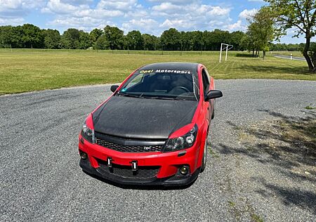 Opel Astra GTC 2.0 Turbo Sport 147kW Sport