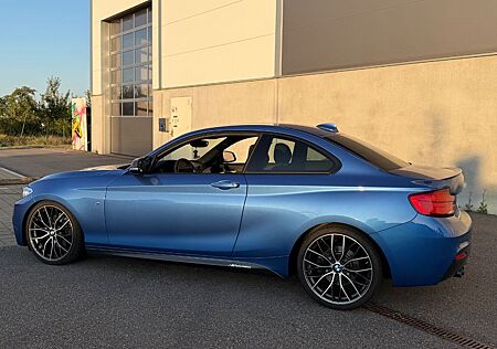 BMW 220i Steptronic Coupé M Sport M Sport