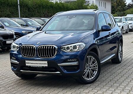 BMW X3 xDrive30e Luxury Line Head-Up AHK Panor. 360°