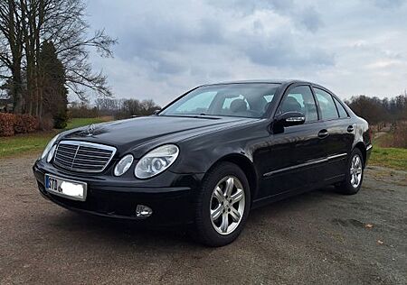 Mercedes-Benz E 240 4MATIC CLASSIC W211 V6 Standheizung
