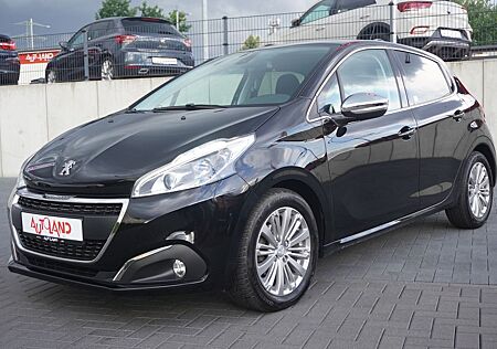 Peugeot 208 1.2 PureTech Allure Aut. Navi Sitzheizung