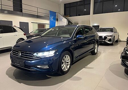 VW Passat Variant Volkswagen Passat Business 2.0 TDI DSG ACC/LED/SIDE/SIGN