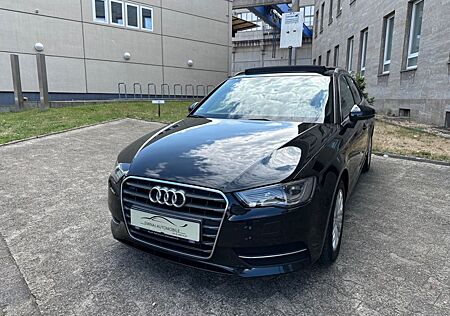 Audi A3 Sportback 1.4 TFSI ambiente Pano Xenon Navi