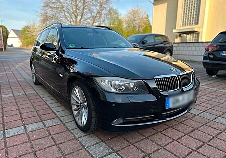 BMW 325xi touring - Vollausstattung - Allrad