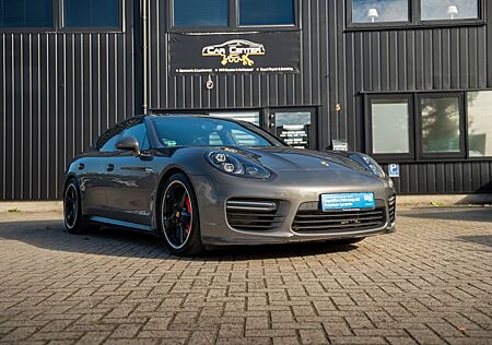 Porsche Panamera GTS/ Chrono/ Alcantara/ 8fach bereift