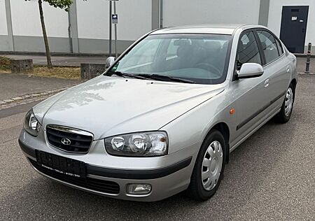 Hyundai Elantra 1.6 GLS KLIMA/ANHÄNGERKUPPLUNG/SERVO/