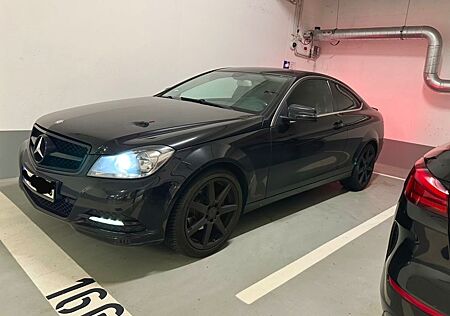 Mercedes-Benz C 220 CDI -