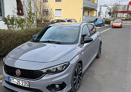 Fiat Tipo 1.4 T-Jet SPORT S-Design
