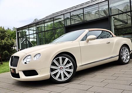 Bentley Continental GTC V8 Mulliner Dt. Fahrzeug 1.Hand