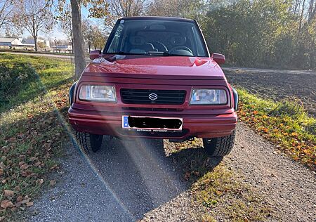 Suzuki Vitara 1.6 Deluxe Auto Deluxe