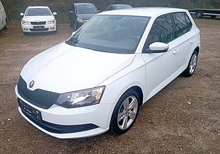 Skoda Fabia Cool Edition 1,0i -- Kommision!!!