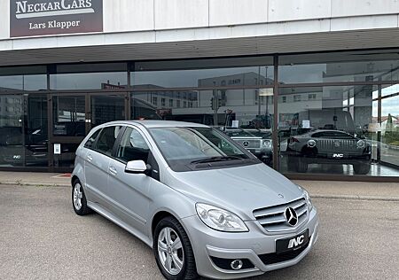 Mercedes-Benz B 180 B180*Navi*Sitzheizung*Klima*Sehr gepflegt! TOP!
