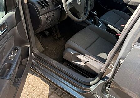 VW Golf Volkswagen 1.4 Trendline Trendline