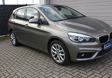 BMW 2er 220 d Active Tourer X-Drive Steptronic